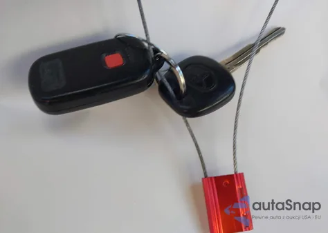 2007 Toyota Corolla Le из США, поврежденный, VIN 2T1BR32E27C777725